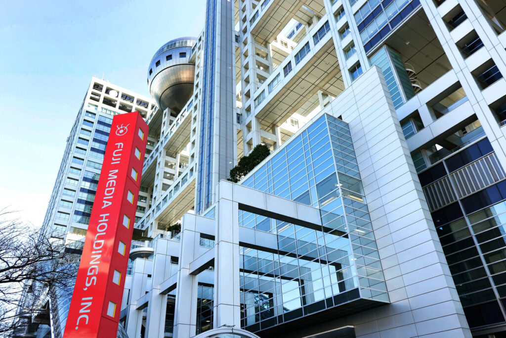 TXTテヒョン、FNS歌謡祭でラルク「HONEY」カバーが国宝級！