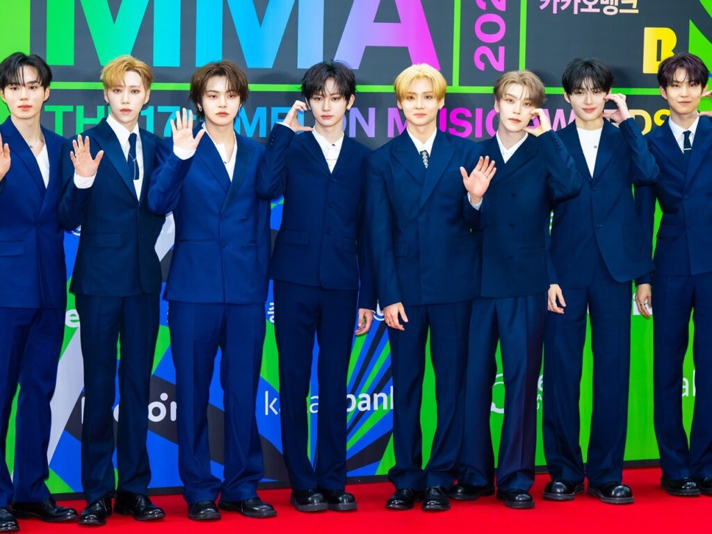 【衝撃】ALPHA DRIVE ONEデビュー初日ミリオン達成！初動144万枚で歴代2位の大記録を徹底解説